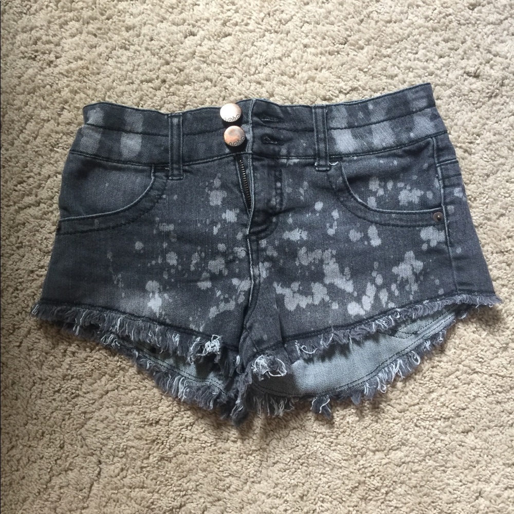 No Boundaries Women’s/Junior’s Shorts